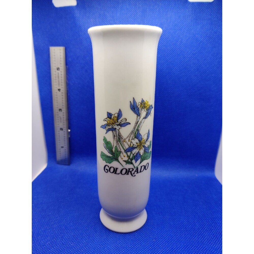 Papel Colorado Vase